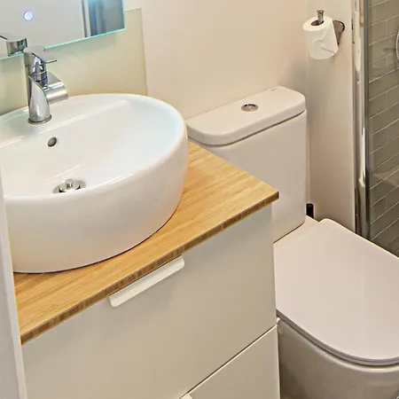 Cityliving Apartment